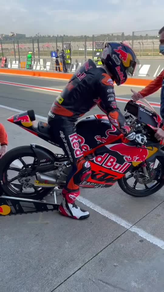 funny|prank|jokes|funny jokes|dad jokes|funny memes|funny video|fun|laughing|funny animal|knock