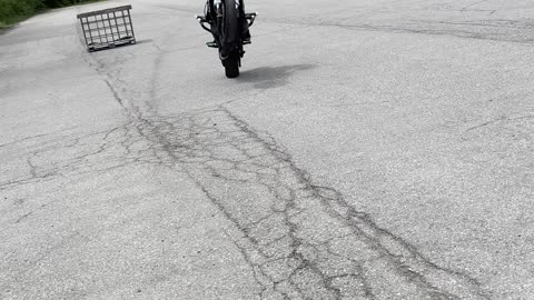 Circle Wheelies Stunt Bike