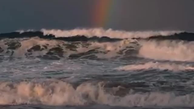 Sea waves are the best in my life