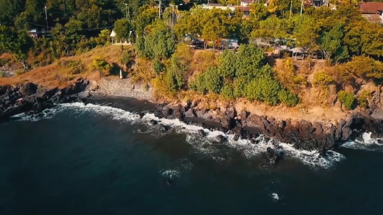 CINEMATIC DRONE VIDEO OF NATURE