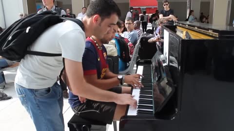 Paris railway station improvisation!