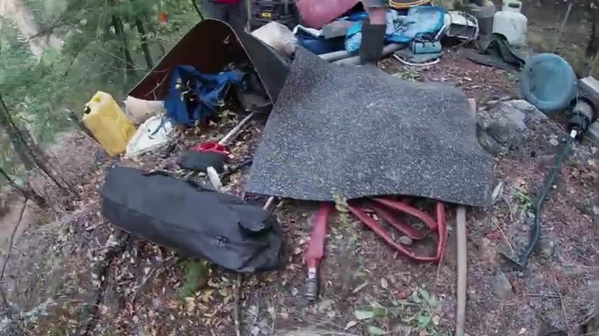 This is what happens when you steal from someone who owns a Whistling Diesel truck.