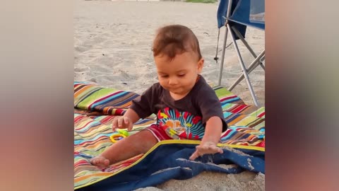 Funny Baby Videos - Joyful Baby Babbles And Cuddles