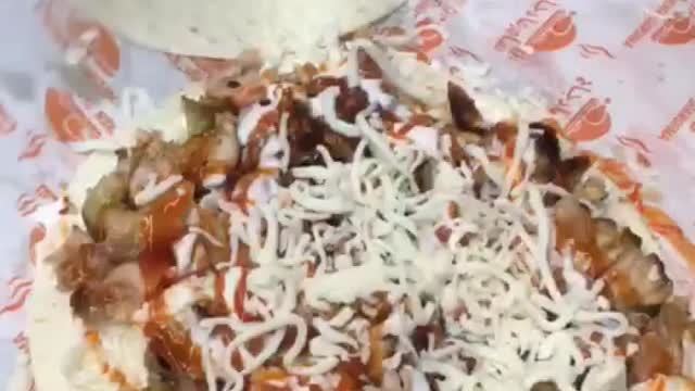 How shawrma cause death ? Simply you will be addicted to eat it