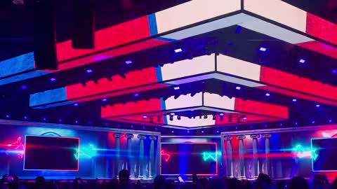 The AMAZING Kayleigh McEnany finishing out #AMFEST2021 @TPUSA Flag of United StatesEagle.