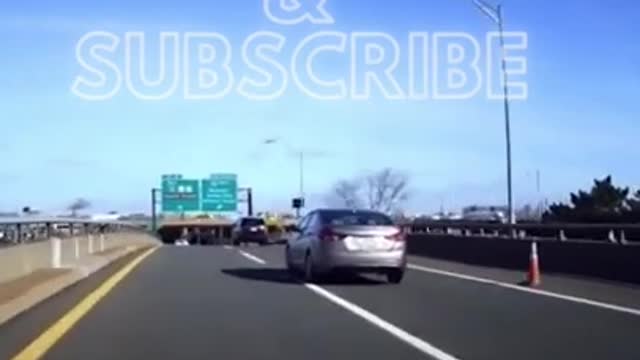 Learn how to merge| in hurry| champ| dash cam| funny| #shorts