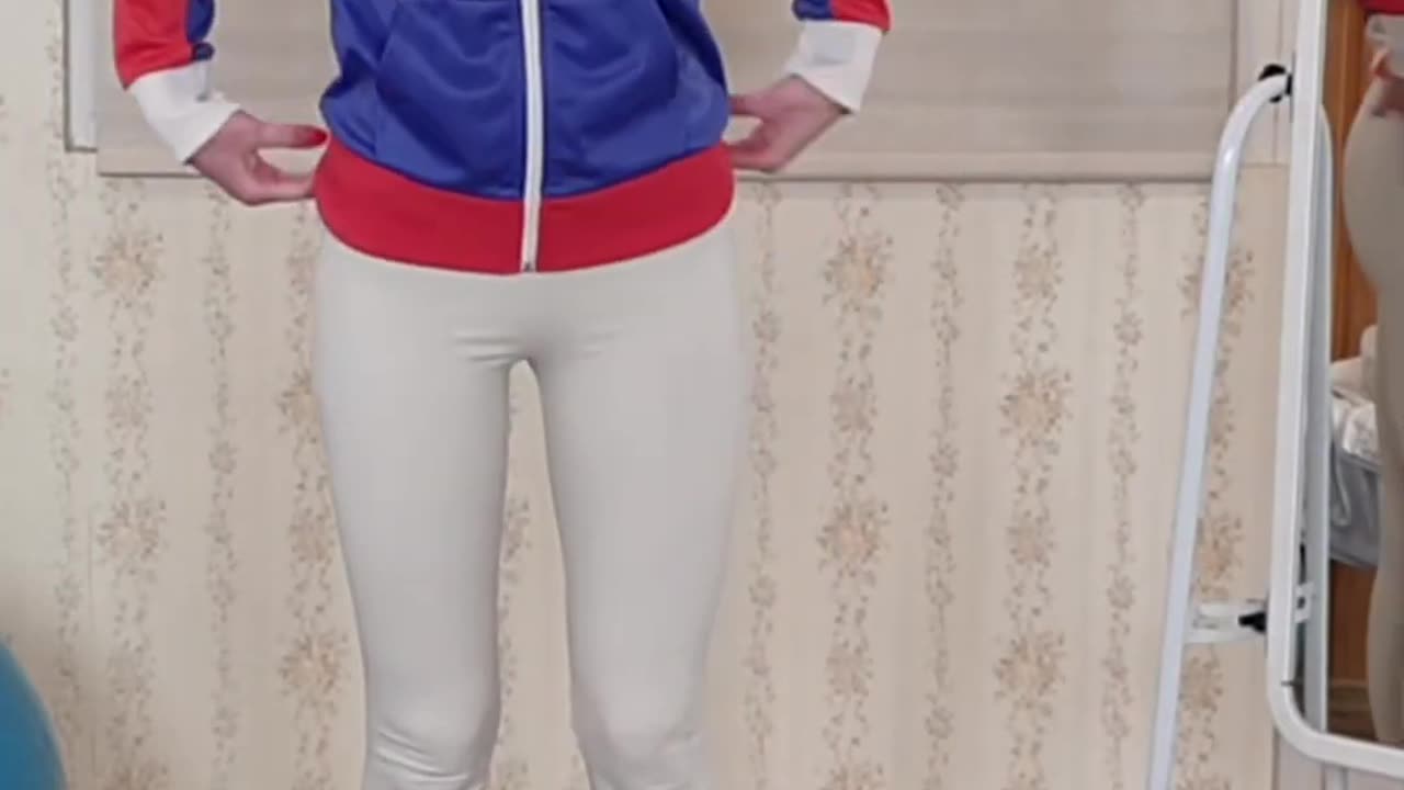 Wet vs Dry: energetic leggings try-on!