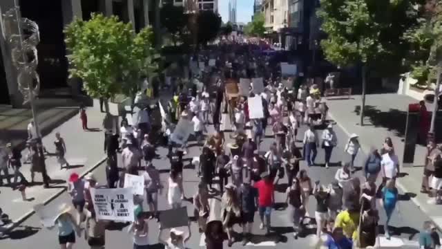 ⚠️11分57秒台灣🇹🇼反毒針遊行和世界接軌 👏🌐世界正在崛起。這場革命將不會被電視轉播。 ⚡️💥