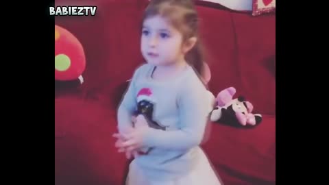 Cute Baby Girl Dances With Jingle Bells Vhrismas Song