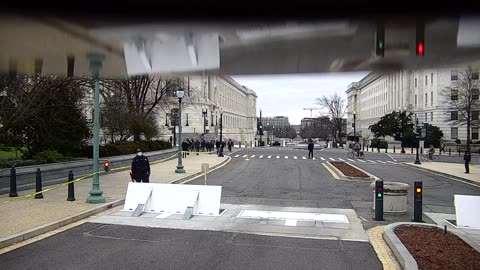 0672USCG00K25SouthBarricadeInbound_2021-01-06_12h34min45s420ms.mp4