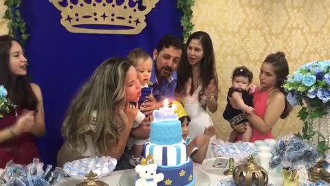 ANIVERSSARIOS DE 1 ANINHO DE BERNARDO!