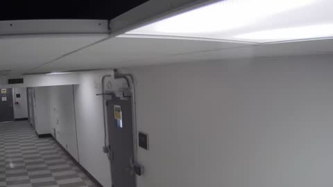 6179RHOBG1G106BLobbyEntry_2021-01-06_18h40min03s627ms.mp4