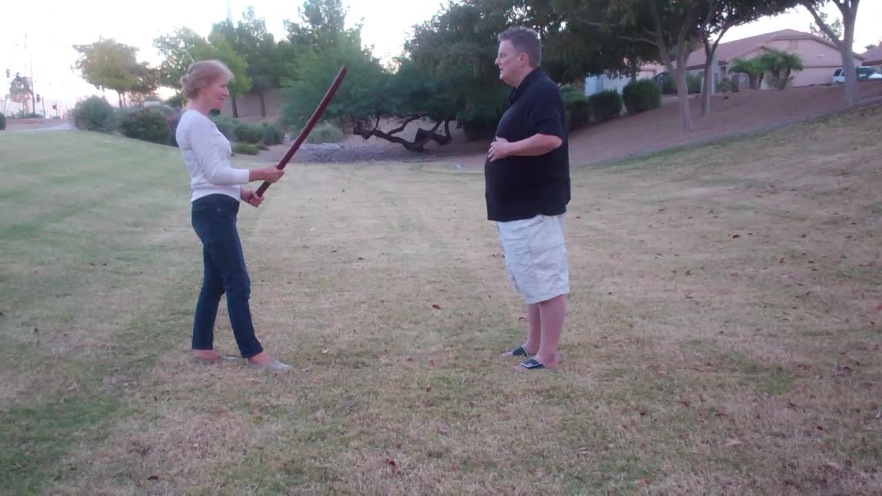 Master K. Giving Julia Smith Her First YuShin Gumbeop Lesson – Part 3