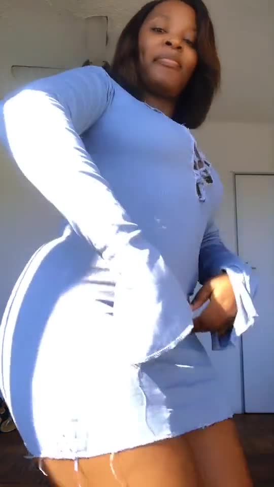 African girls dance challenge