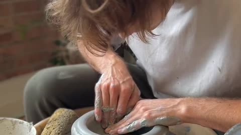35_Two clay bodies, one vase #pottery #asmr #satisfying