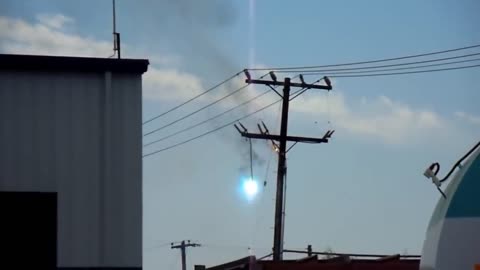 DANGEROUS Short circuits and Power lines Blowing up