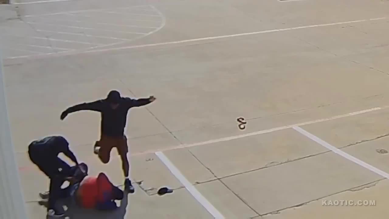 Kid Beaten & Robbed On Way To School