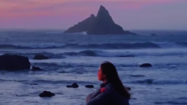 In fact, looking at the sea alone is also a quiet romance. "