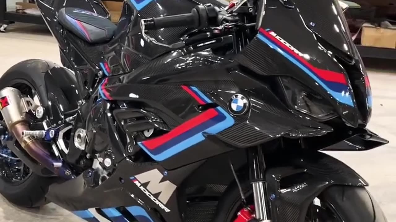 #Full-Carbon-BMW-M1000RR-_1🔥🔥🔥