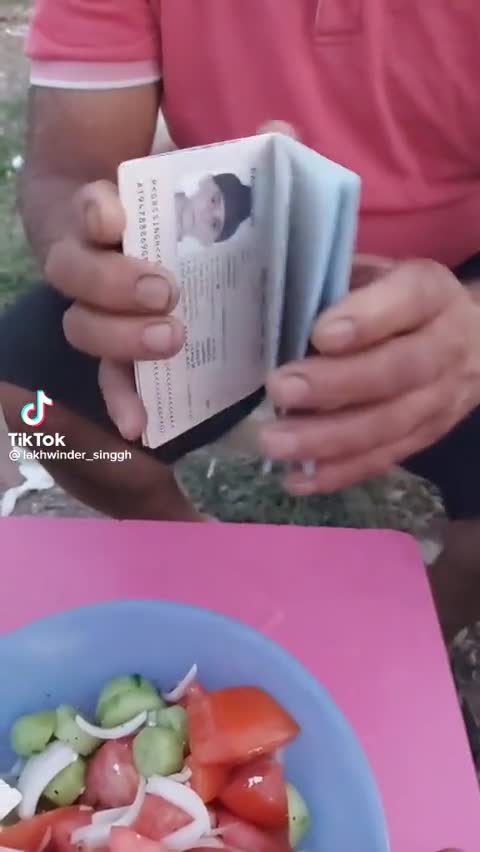 ΕΠΕΝΔΥΤΗΣ ΜΕ ΣΦΡΑΓΙΔΑ