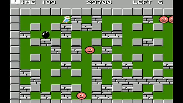 Classic Game play Bomber Man