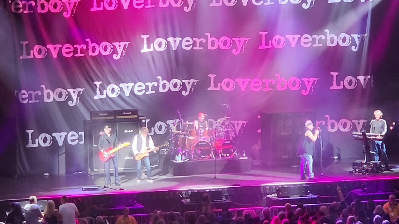 Loverboy - Hot Girls in Love 9-3-2022 Duluth