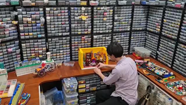 Amante de los LEGO atesora millones de piezas en su casa de Vietnam