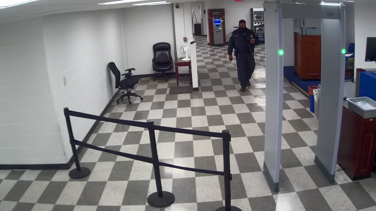 6135RHOBG3G3L8ScreeningArea8_2021-01-06_14h40min01s743ms.mp4