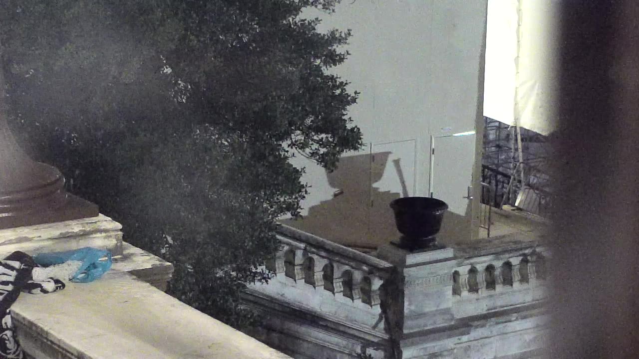 Camera0925USCG00UpperTerraceWest_2021-01-06_Starting_at_19h34min28s053ms.mp4