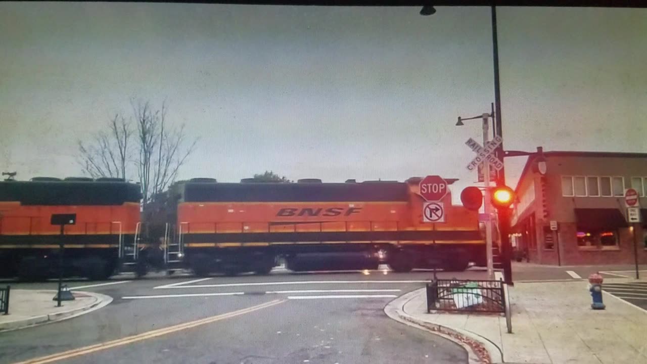 Railroad Fanning - BNSF Local in Renton