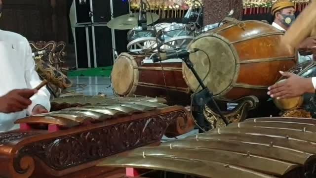 DEMUNG Javanese traditional Musical instrument