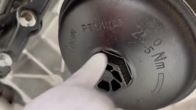 Engine chassis parts inspection