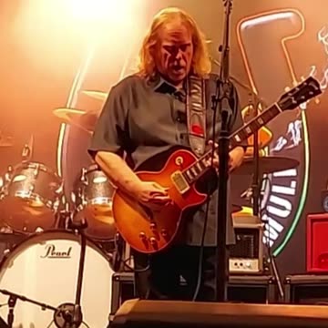 Warren Haynes (Gov't Mule) - LIVE @ 420Fest (Short 20)