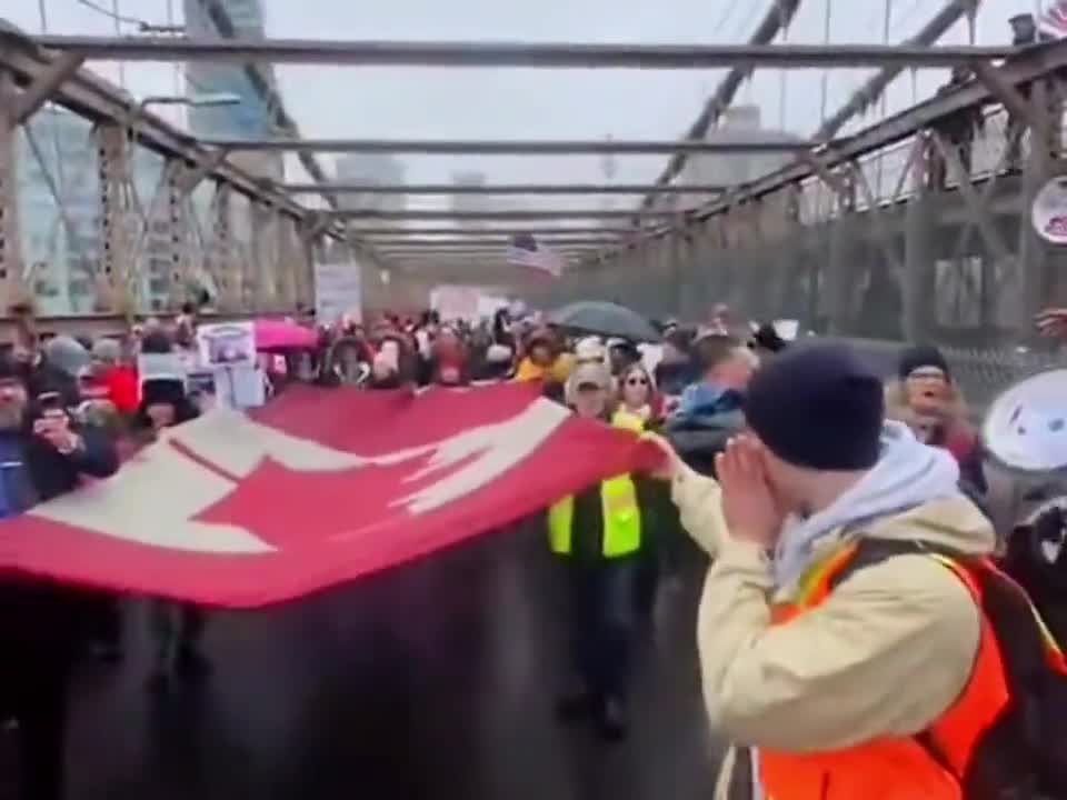 New York stands with Ottawa