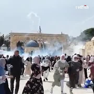 Ισραηλινά μη επανδρωμένα αεροσκάφη εκτοξεύουν δακρυγόνα