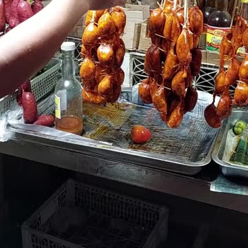 Night market in the Philippines! Philippine sausages, vigan or pampanga style. What is your choice!!