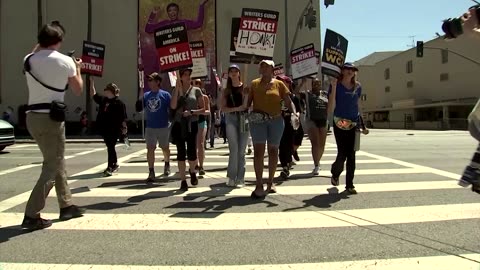 Now Hollywood video game performers could strike