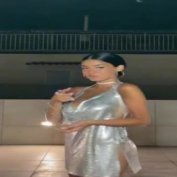 Dilemma - Beautiful Sexy Girls Dance