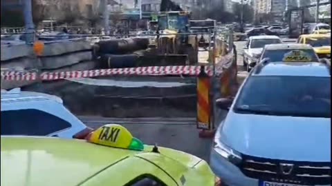 Piața Victoriei blocată acum, de taximetriștii îndreptățiți!