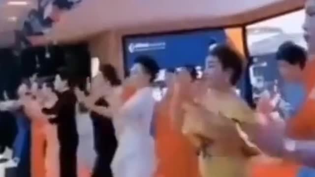 20220703 到中國就業,必被訓練成狼性!