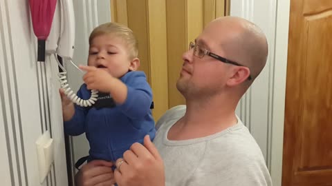 Funny vedio baby with her father!