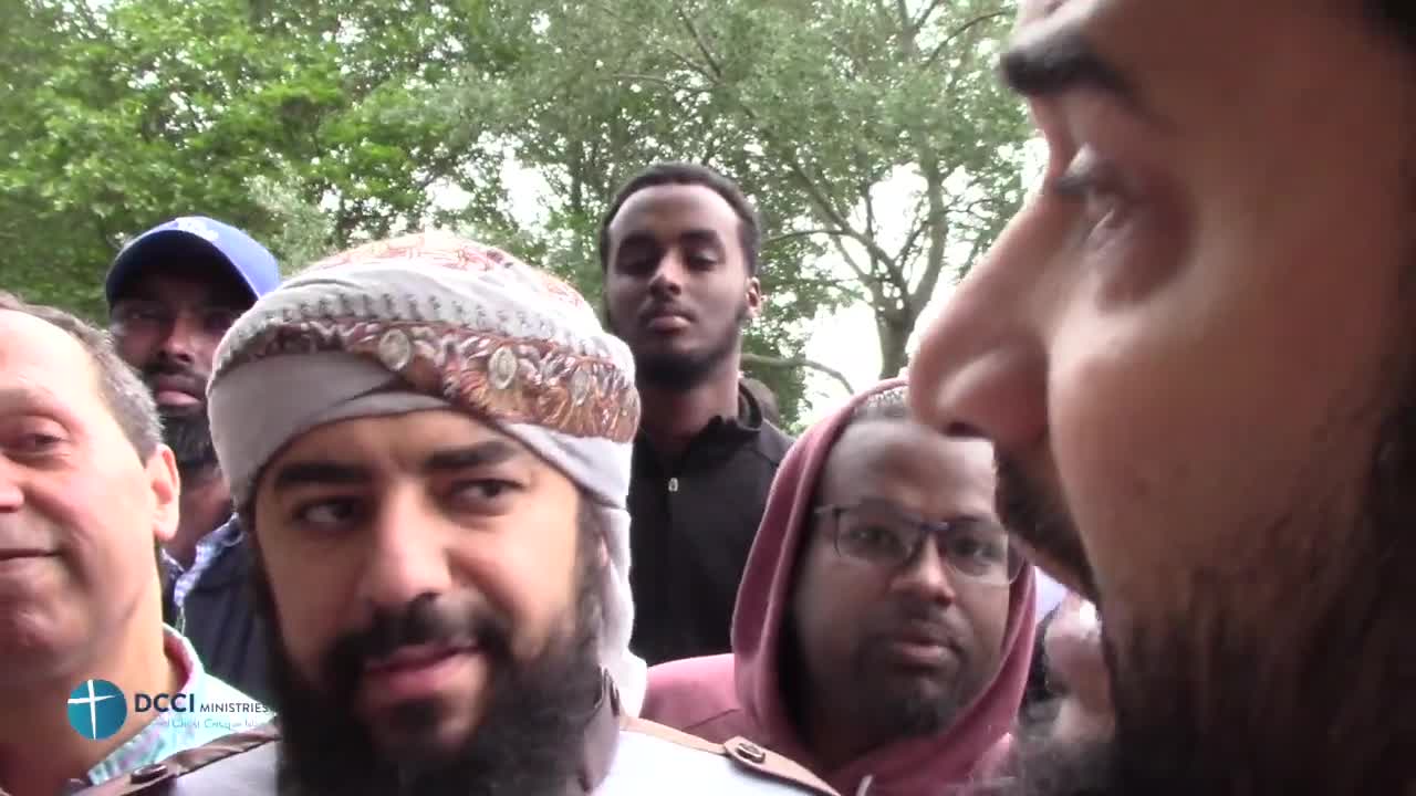 The dawah team lie and deceive. DCCI @Speakers Corner