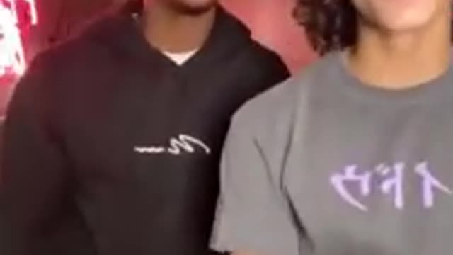 Dance pause