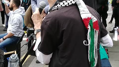 Eric Levy at Julian Assange March