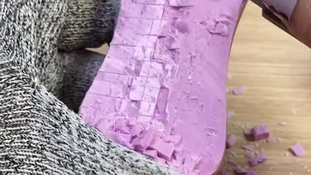 Hard soap cutting #handmadesoap #soap #relaxing #soapcuttting