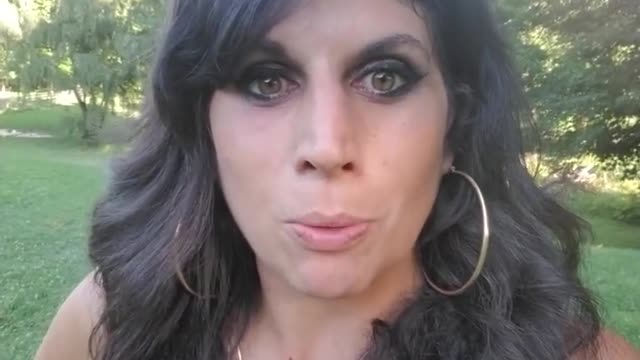 Amanda Grace Talks..knowing your enemy and why deep roots are crucial for good fruit!