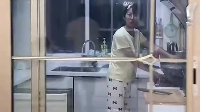 Watch!!