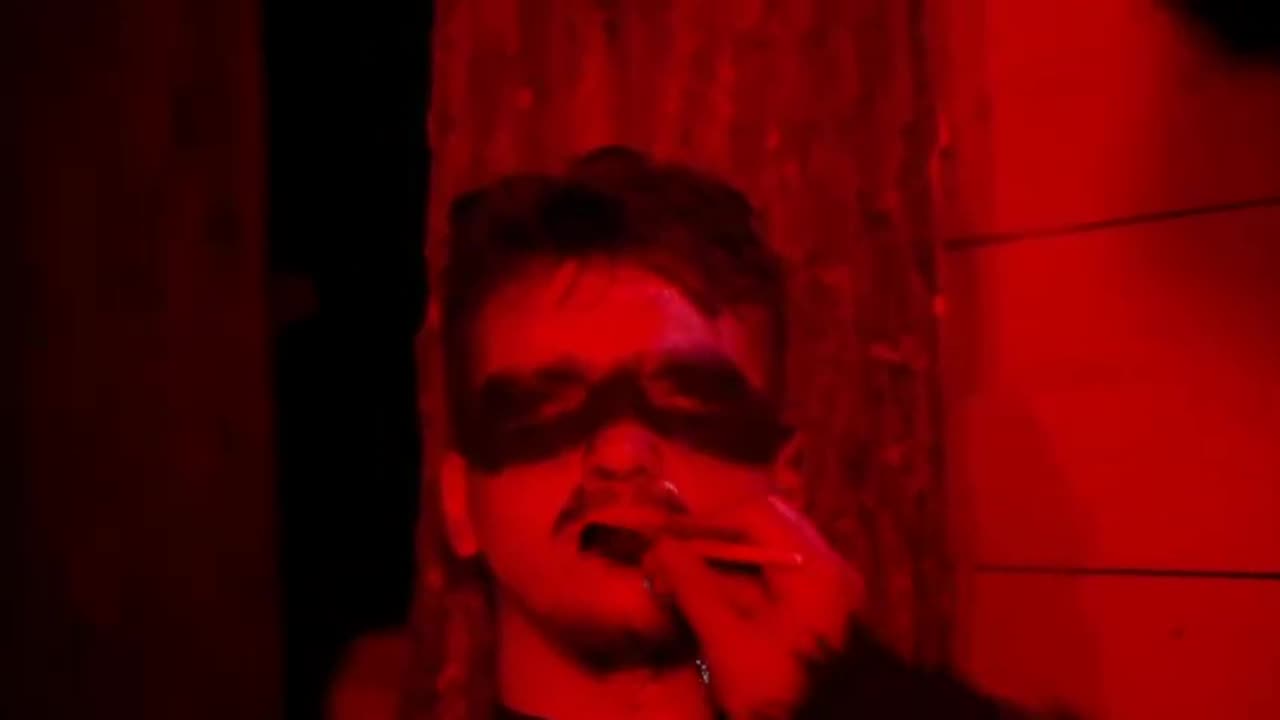 Fishtank 2.5 - Sam Hyde - The Duke turns Jon into a vampire