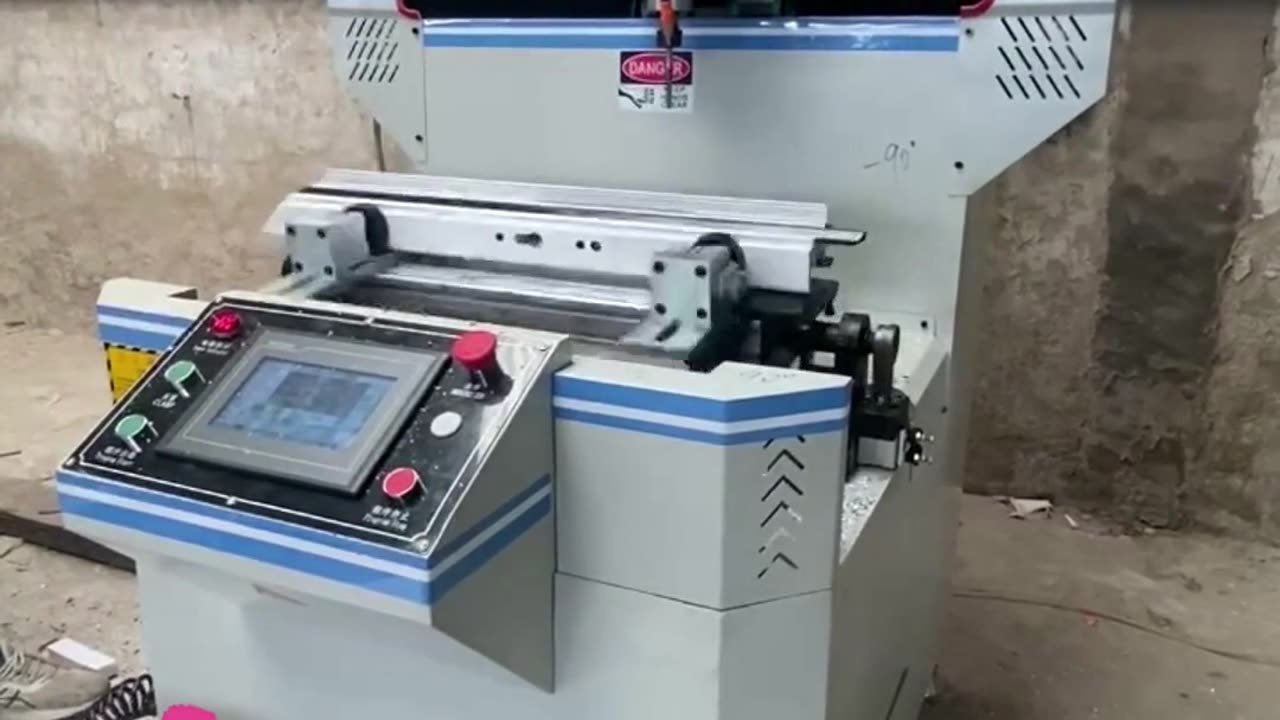 SKX-700 CNC Drilling Milling Machine