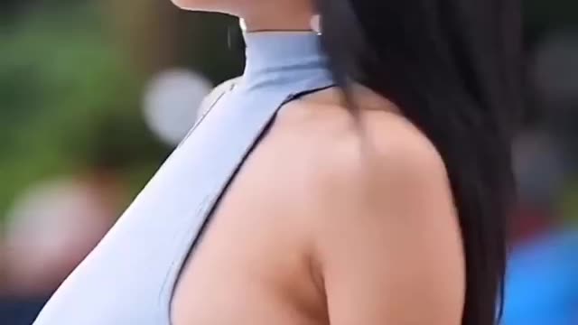 Look at her boobs😱😱😱😱so big boobs😱😱😱🔥🔥